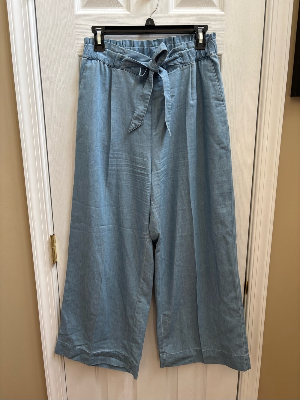 H&M Paper Bag Light Blue Tie-Waist Wide Leg Pants, Size 6, EUC - Picture 2 of 6
